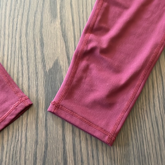 WOMENS FABLETICS ATHLETIC YOGA LEGGINGS - Picture 5 of 6